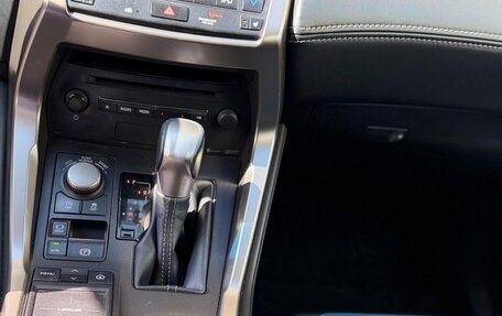 Lexus NX I, 2015 год, 3 000 000 рублей, 13 фотография