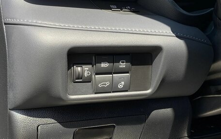 Toyota Highlander, 2026 год, 5 600 000 рублей, 20 фотография