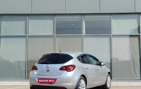 Opel Astra J, 2011 год, 499 000 рублей, 4 фотография