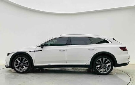 Volkswagen Passat CC, 2023 год, 4 391 600 рублей, 4 фотография