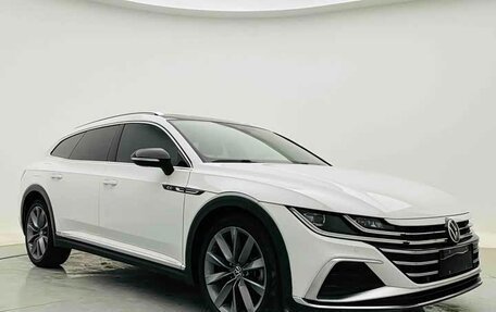 Volkswagen Passat CC, 2023 год, 4 391 600 рублей, 3 фотография