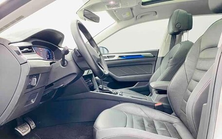 Volkswagen Passat CC, 2023 год, 4 391 600 рублей, 12 фотография