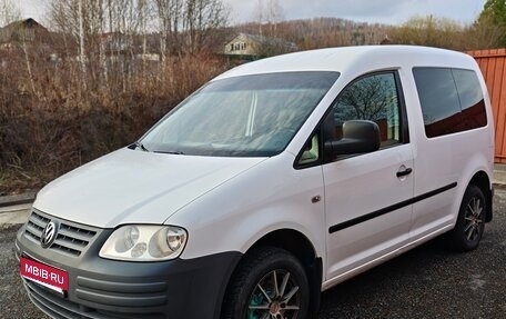 Volkswagen Caddy III рестайлинг, 2010 год, 1 фотография