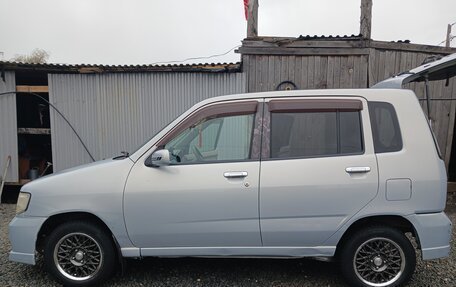 Nissan Cube II, 2001 год, 300 000 рублей, 9 фотография