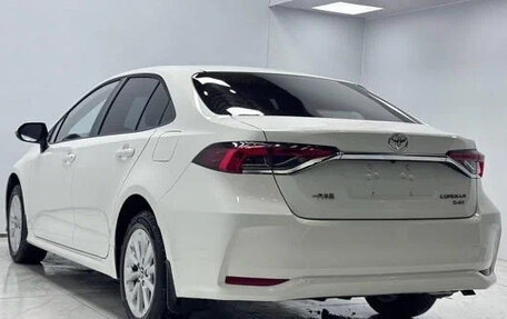 Toyota Corolla, 2022 год, 1 260 000 рублей, 4 фотография