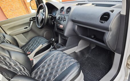Volkswagen Caddy III рестайлинг, 2010 год, 9 фотография