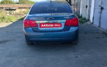 Chevrolet Cruze II, 2012 год, 750 000 рублей, 3 фотография