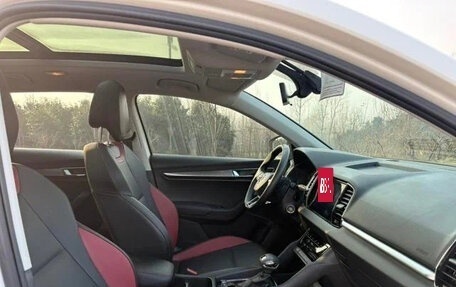 Skoda Karoq I, 2022 год, 1 720 000 рублей, 14 фотография