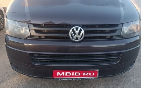 Volkswagen Caravelle T5, 2011 год, 1 650 000 рублей, 1 фотография