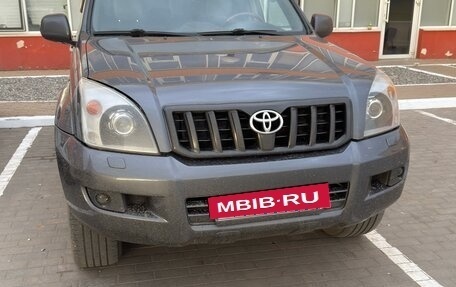 Toyota Land Cruiser Prado 120 рестайлинг, 2003 год, 1 750 000 рублей, 5 фотография