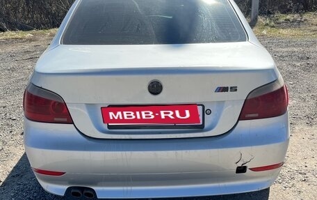 BMW 5 серия, 2006 год, 1 100 000 рублей, 2 фотография