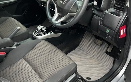 Honda Fit III, 2017 год, 1 200 000 рублей, 5 фотография