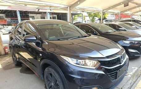 Honda Vezel, 2022 год, 1 550 000 рублей, 3 фотография