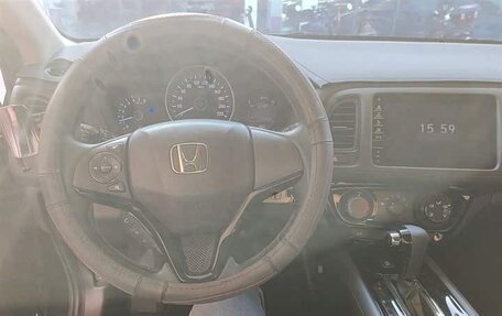 Honda Vezel, 2022 год, 1 550 000 рублей, 11 фотография
