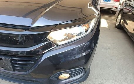 Honda Vezel, 2022 год, 1 550 000 рублей, 7 фотография