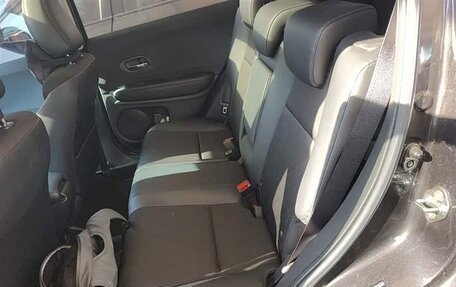 Honda Vezel, 2022 год, 1 550 000 рублей, 17 фотография