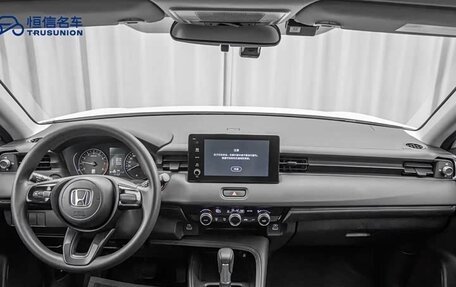 Honda Vezel, 2023 год, 1 516 000 рублей, 11 фотография