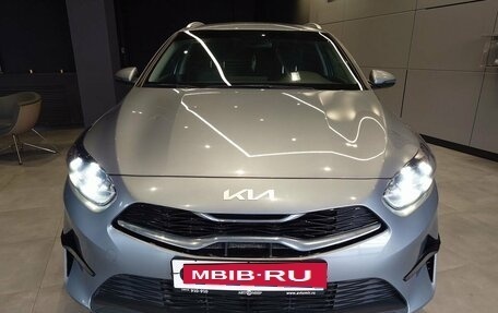 KIA cee'd III, 2021 год, 1 950 000 рублей, 2 фотография