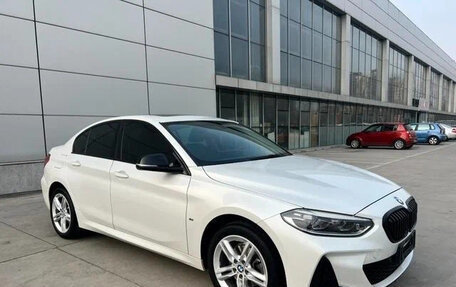 BMW 1 серия, 2022 год, 1 520 000 рублей, 1 фотография
