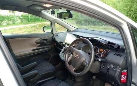Toyota Wish II, 2010 год, 1 315 000 рублей, 11 фотография