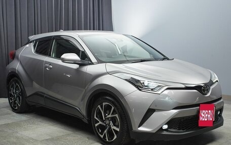 Toyota C-HR I рестайлинг, 2019 год, 2 170 000 рублей, 3 фотография