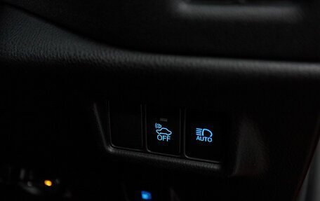Toyota C-HR I рестайлинг, 2018 год, 2 047 000 рублей, 13 фотография