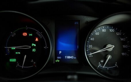 Toyota C-HR I рестайлинг, 2018 год, 2 047 000 рублей, 23 фотография
