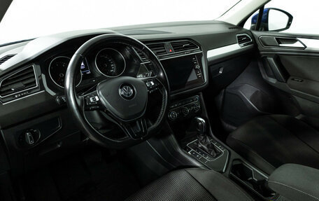 Volkswagen Tiguan II, 2019 год, 2 049 700 рублей, 11 фотография