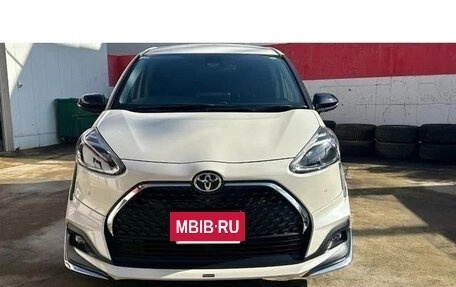 Toyota Sienta II, 2020 год, 1 040 007 рублей, 2 фотография