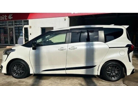 Toyota Sienta II, 2020 год, 1 040 007 рублей, 8 фотография