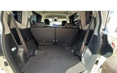 Toyota Sienta II, 2020 год, 1 040 007 рублей, 9 фотография
