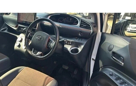 Toyota Sienta II, 2020 год, 1 040 007 рублей, 13 фотография