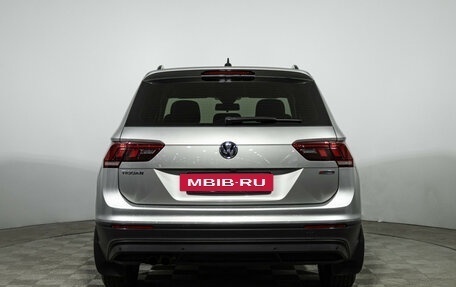 Volkswagen Tiguan II, 2020 год, 2 499 700 рублей, 6 фотография