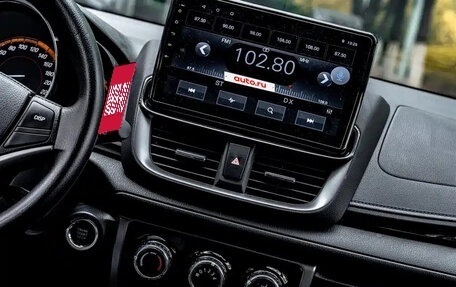 Toyota Yaris XP150 рестайлинг, 2022 год, 1 550 000 рублей, 8 фотография