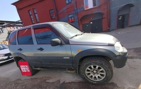 Chevrolet Niva I рестайлинг, 2011 год, 490 000 рублей, 8 фотография