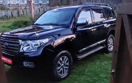 Toyota Land Cruiser 200, 2008 год, 3 100 000 рублей, 2 фотография