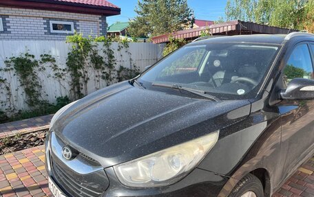 Hyundai ix35 I рестайлинг, 2011 год, 1 000 000 рублей, 3 фотография