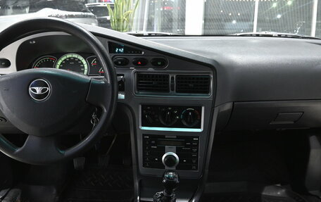 Daewoo Nexia I рестайлинг, 2010 год, 275 000 рублей, 7 фотография