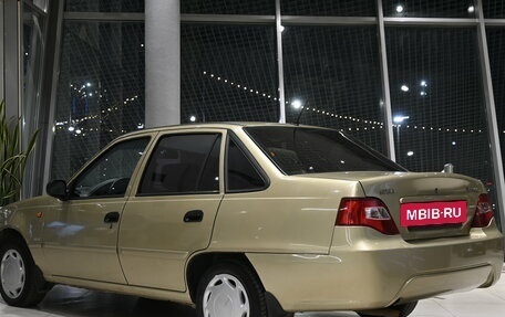 Daewoo Nexia I рестайлинг, 2010 год, 275 000 рублей, 4 фотография