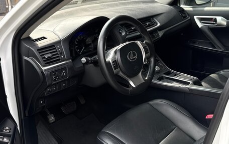 Lexus CT I рестайлинг, 2012 год, 1 220 000 рублей, 11 фотография