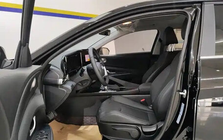 Hyundai Elantra, 2025 год, 1 750 000 рублей, 9 фотография