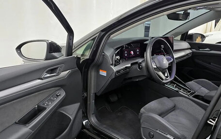 Volkswagen Golf VIII, 2025 год, 3 500 000 рублей, 5 фотография