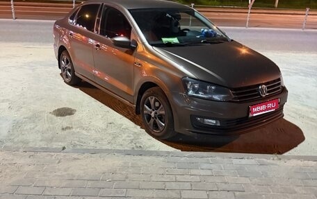 Volkswagen Polo VI (EU Market), 2016 год, 900 000 рублей, 1 фотография