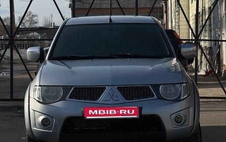 Mitsubishi L200 IV рестайлинг, 2011 год, 1 400 000 рублей, 1 фотография