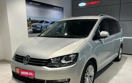Volkswagen Sharan II, 2013 год, 1 450 000 рублей, 1 фотография