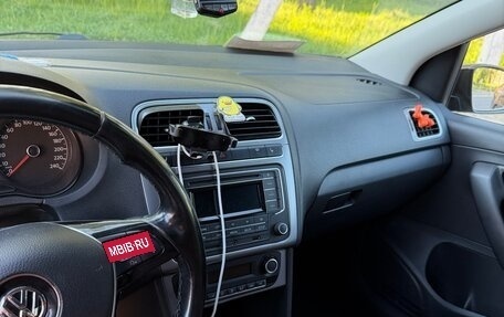 Volkswagen Polo VI (EU Market), 2016 год, 900 000 рублей, 7 фотография