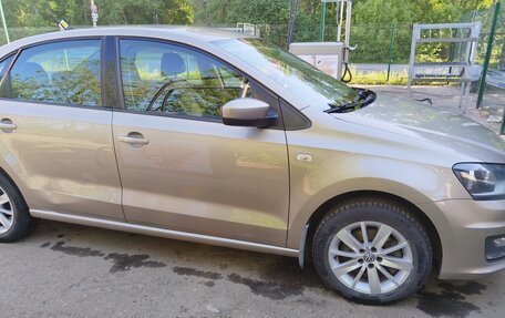 Volkswagen Polo VI (EU Market), 2017 год, 1 000 000 рублей, 16 фотография