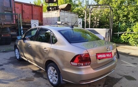 Volkswagen Polo VI (EU Market), 2017 год, 1 000 000 рублей, 18 фотография