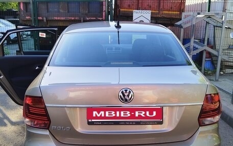 Volkswagen Polo VI (EU Market), 2017 год, 1 000 000 рублей, 30 фотография
