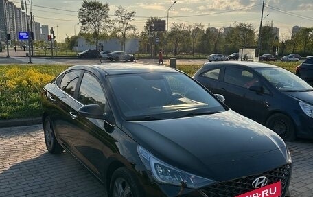Hyundai Solaris II рестайлинг, 2021 год, 1 600 000 рублей, 9 фотография